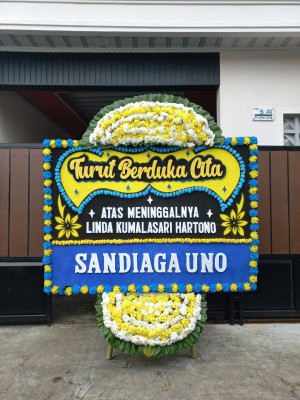 Papan Bunga Duka di Warureja